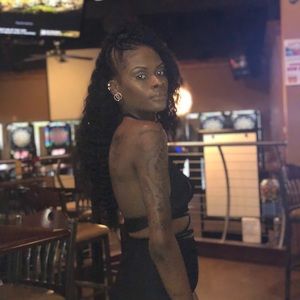 Meet your Posher, Curtika